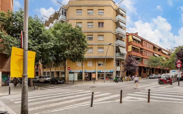 Fridays Flats Hidden gem in the heart of Poble Sec