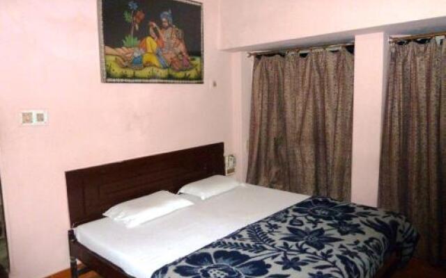 Hotel Paradise Guest House