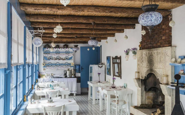Alacati Degirmen Hotel