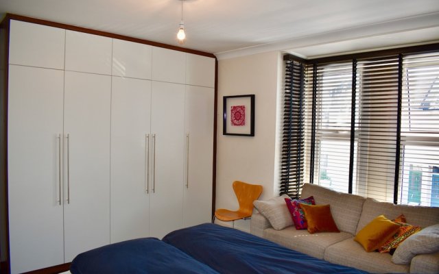2 Bedroom House in Hove