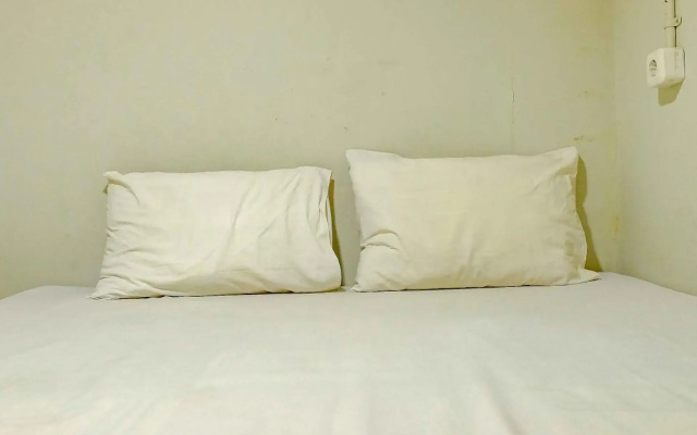 Kamar Keluarga Syariah Cendrawasih