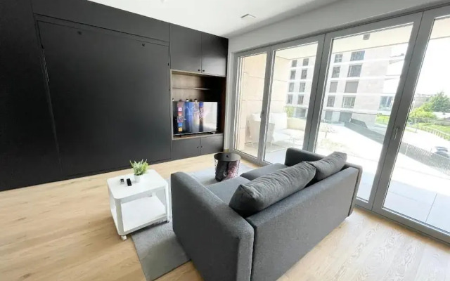 Luxury 2023 Flat -Center Terrace Parking