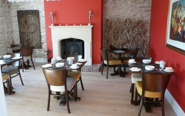 Strete Barton House