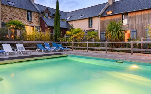 Beautiful Luxury Apartment Near a Breton Oyster Village