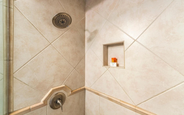 Keauhou Kona Surf & Racquet Club #5-303