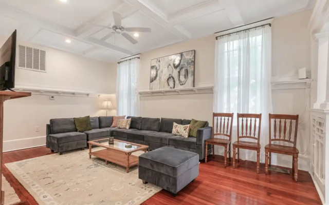 Beautiful 5BR House