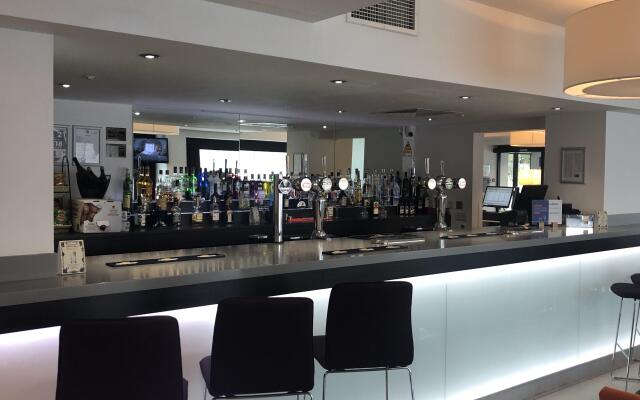 Holiday Inn Express Birmingham–South A45