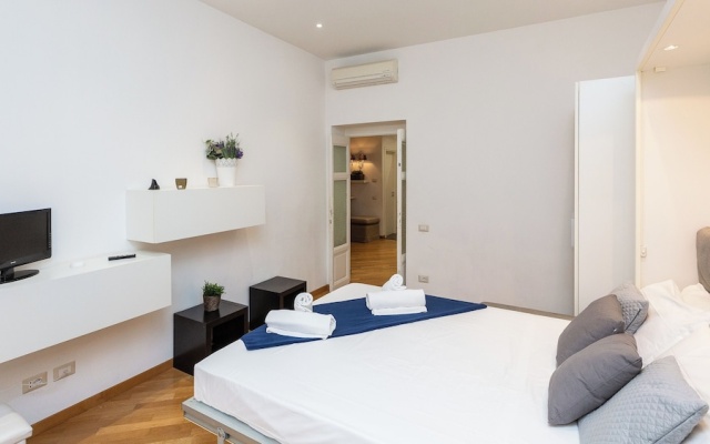 Rental in Rome Vittoria Apartment