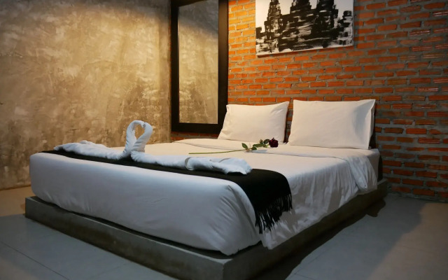 41 Studio - Adults Only