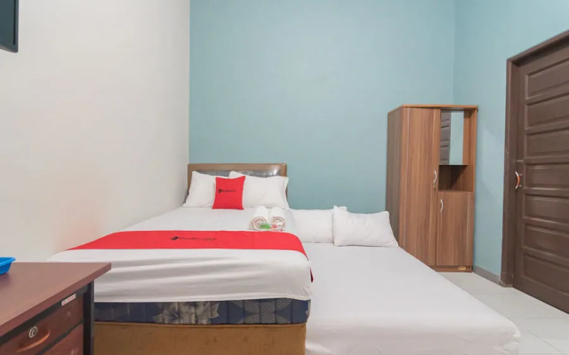 RedDoorz Syariah near Jalan Jakarta Samarinda