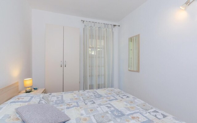 Awesome Apartment in Slano With 2 Bedrooms and Wifi