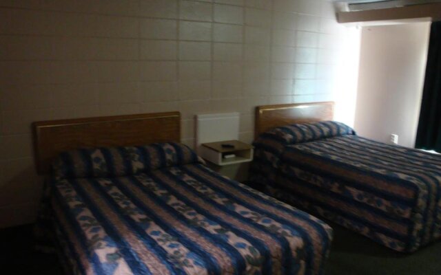 Economy Inn