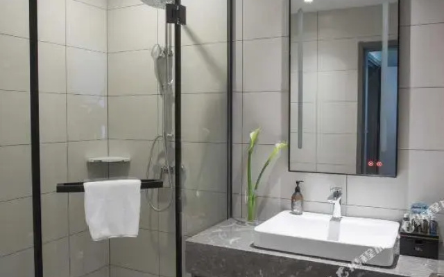 Homeinn Selected Hotel (Changzhou Universal Dinosaur Park Wanda Plaza)
