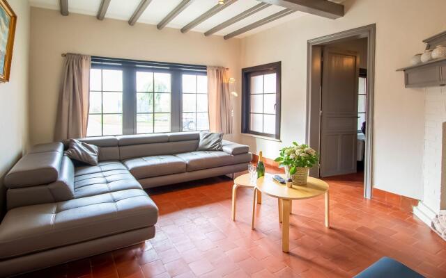 Farmhouse With Hills in Comines-warneton