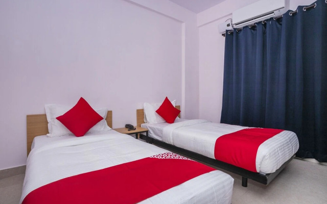 Oyo Flagship 30074 Electronic City