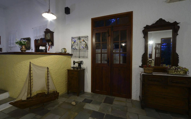 Vagia Traditional Hotel