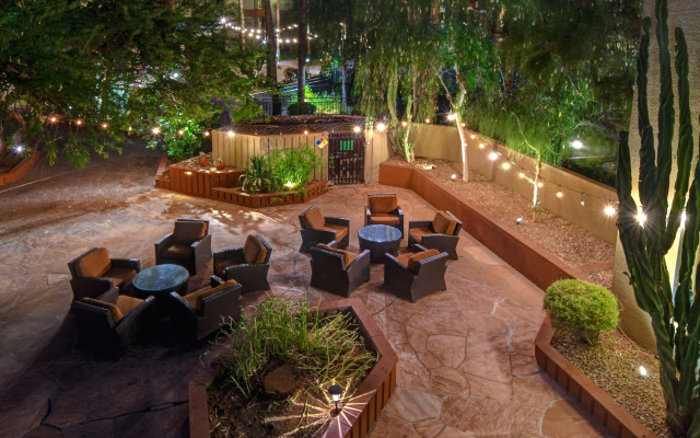 DoubleTree by Hilton Phoenix Tempe