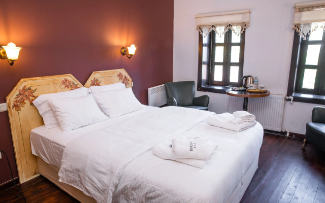 Moncheri Butik Otel & Restoran