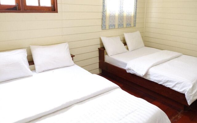 Piya Resort ปิยะ รีสอร์ท