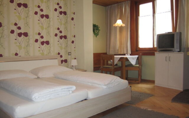 Pension Sonne Bed & Breakfast