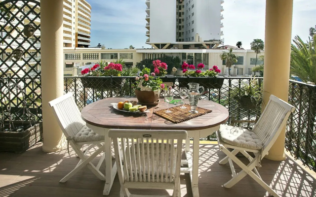 Heavenly & Ocean Blue Apartment
