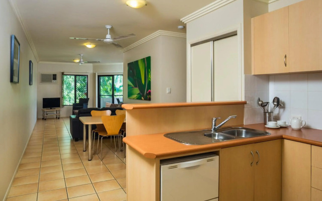 City Plaza Apartments