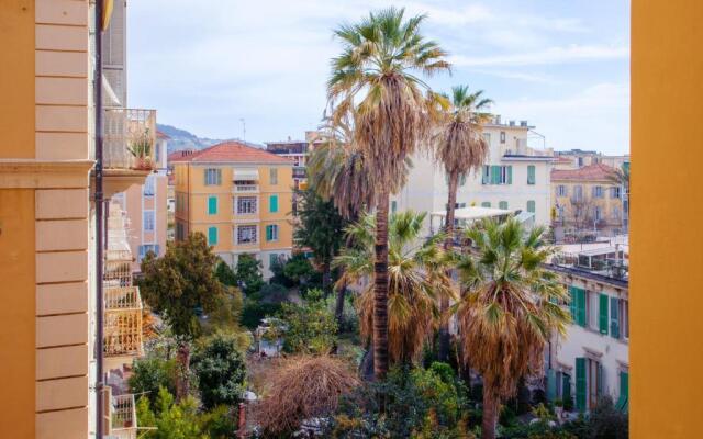 Green Apartment in the Center by Wonderful Italy