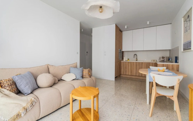 Letnicka Offline by Grand Apartments