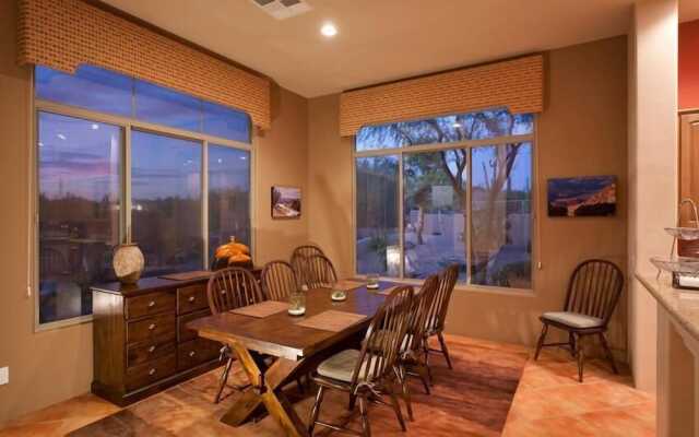 Troon Monument By Signature Vacation Rentals