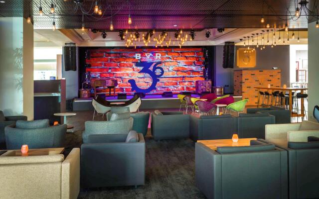 Pullman Reef Hotel Casino