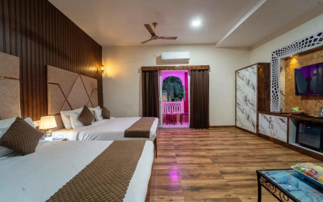 Hotal Paradise Palace Inn (Highway Hotel)