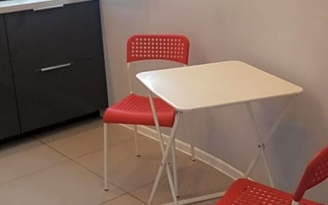 Hostel Sunrise przy Dw. Zachodni