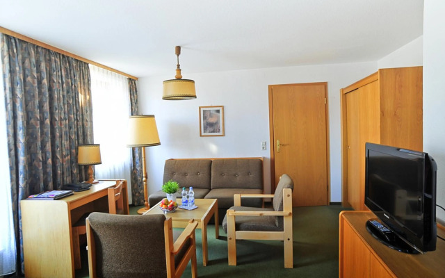 Gasthof Hotel Zum Hirsch***S