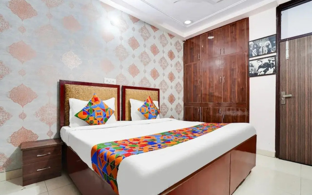 OYO Townhouse 1077 Hotel travel time