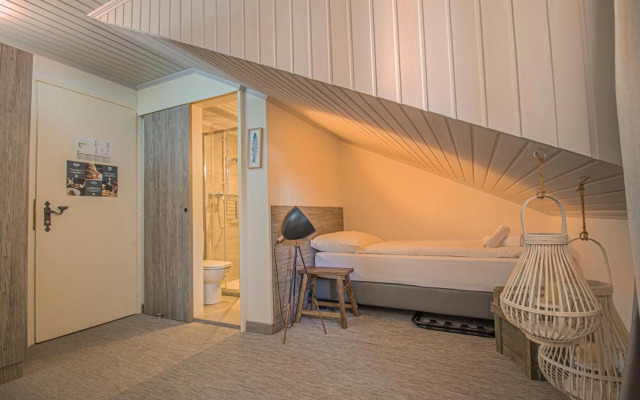Seven Boutique Hotel