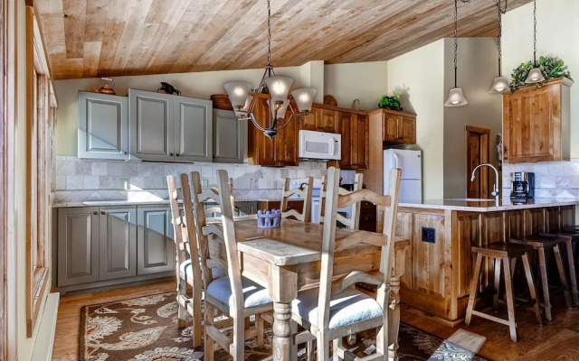 Tyra Summit Townhome #955