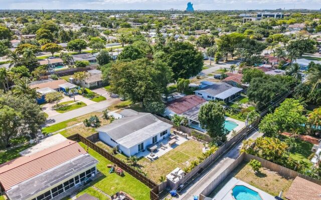 Hollywood Hills 3BD Home