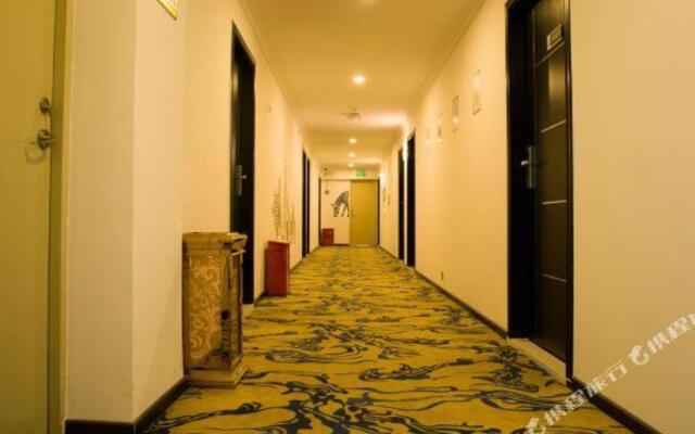 Disi Premium Hotel (Shenzhen Longdong Subway Station)