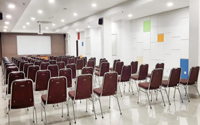 Amaris Hotel Nagoya Hill - Batam