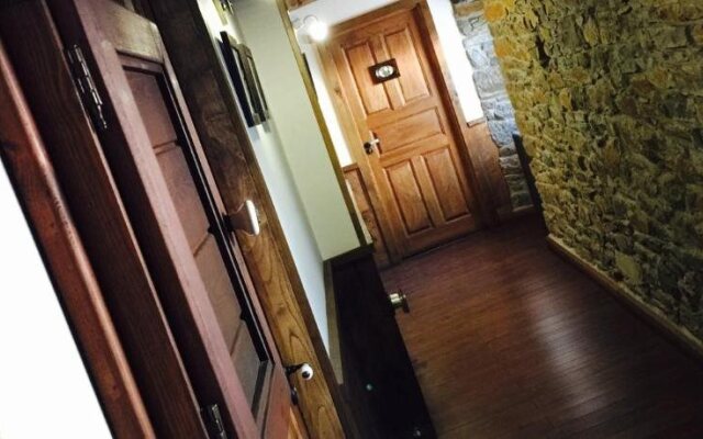 Hostal de Montaña La Aldeya