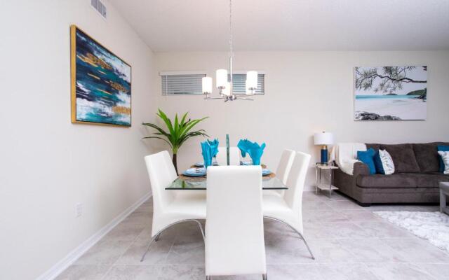 Amazing Home With Mickey Themed Decorated Bedroom Near Disney