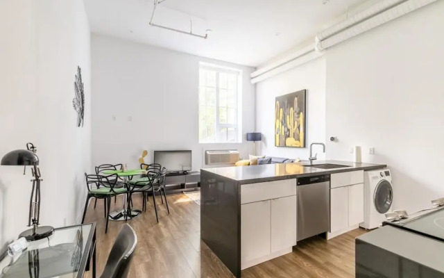 1bedroom Loft Free Parking Gym 4