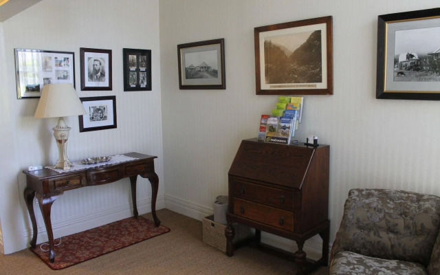 Murrell's Grand View House