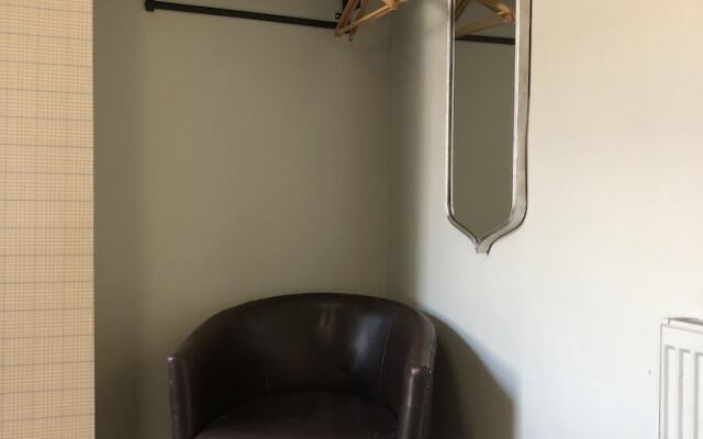 Esmond Rooms