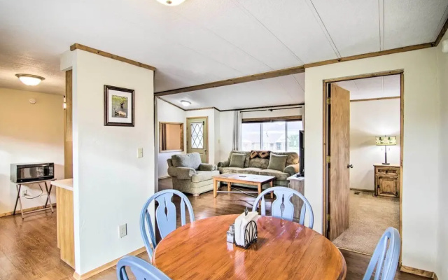 Montana's Emigrant Peaks Getaway: Apt w/ Amenities