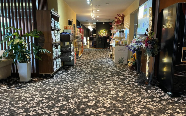 Hotel Garden Palace & Kansai Airport Spa