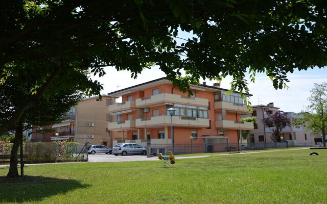 Wonderful two Bedroom Apartment Close to the Beach