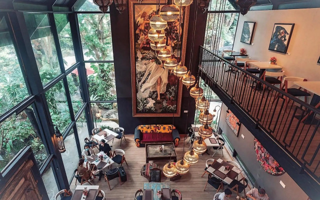 Porestva Hotel Sriracha
