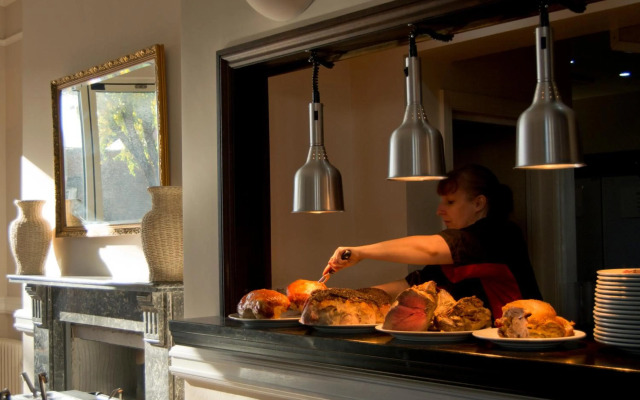 Crofts Hotel