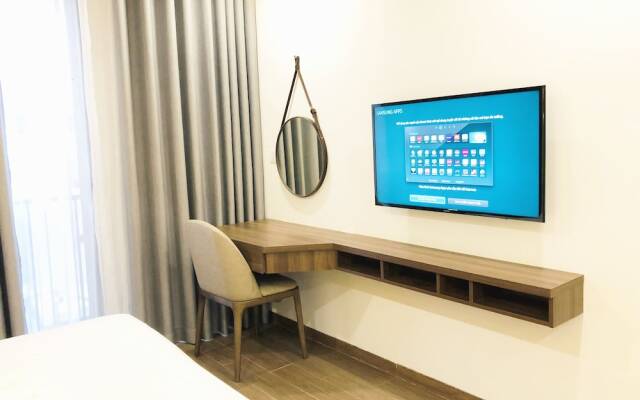 Davis House  Apartment